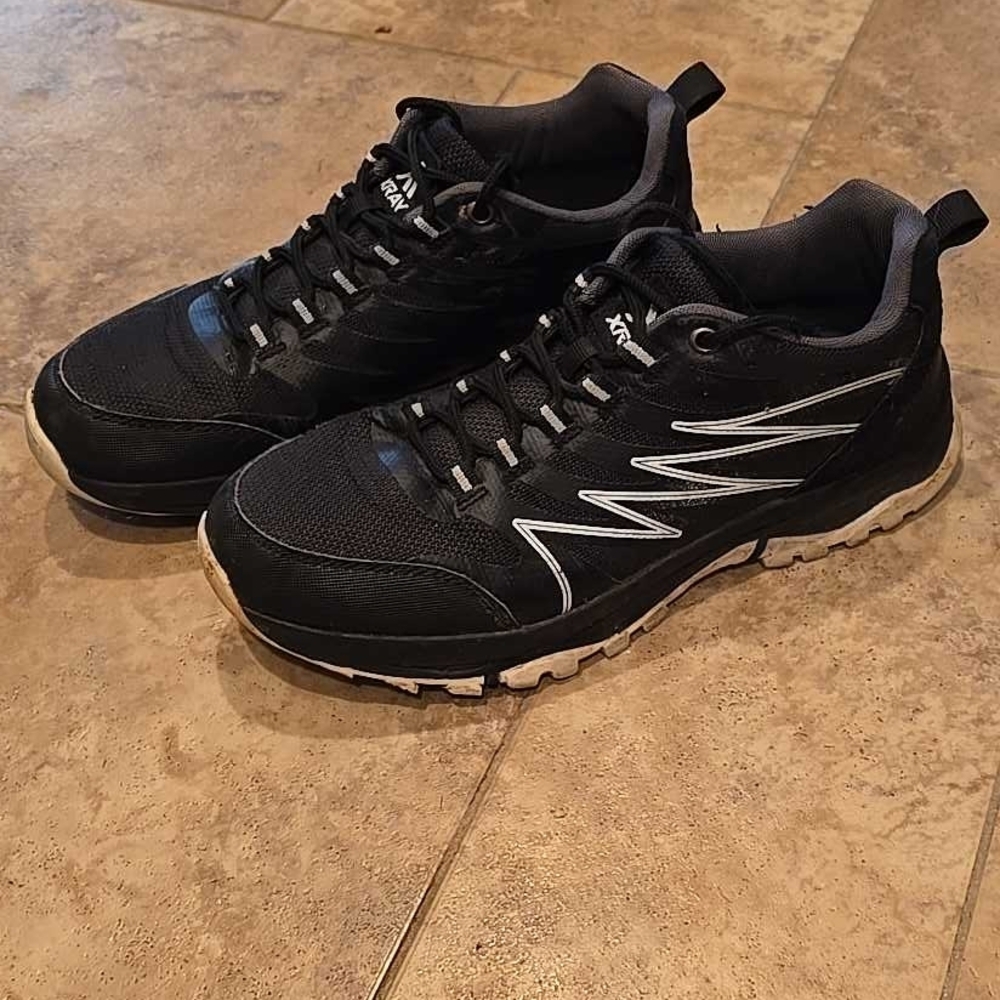 Black Men's Athletic Shoes